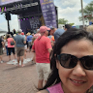 Meet your Posher, Riza